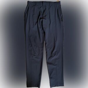 NWT Fabletics men’s black The Only Pant - size 35 x 34